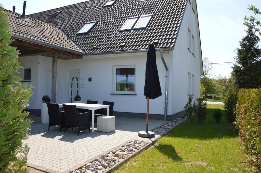 Ferienhaus Ruegen Pantow Екстериор снимка