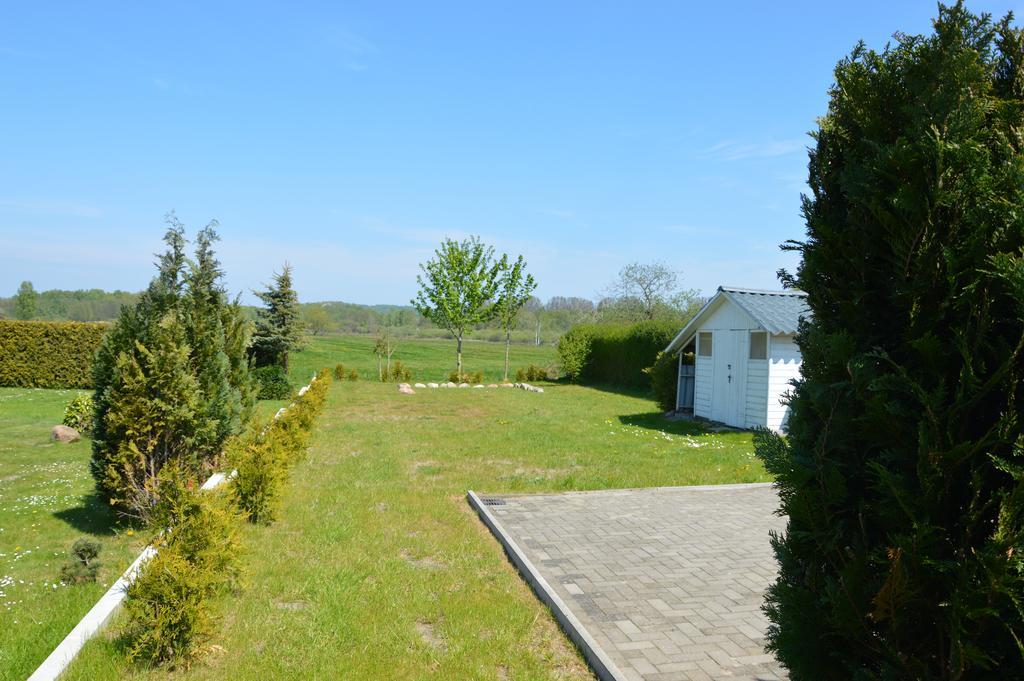 Ferienhaus Ruegen Pantow Екстериор снимка